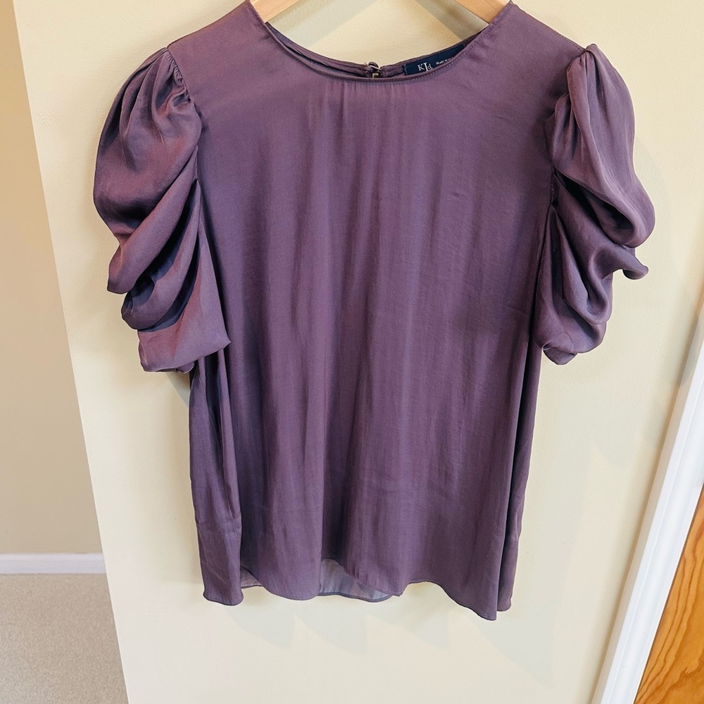 Elegant  Taupe Puffed  Sleeve KLD Med Top